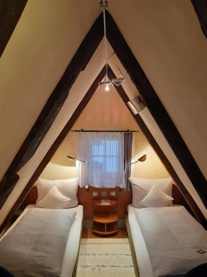 Schiefes Haus Hotel Ulm Exterior foto